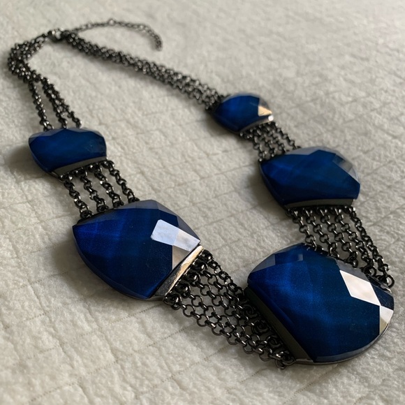 unknown Jewelry - blue baubles necklace